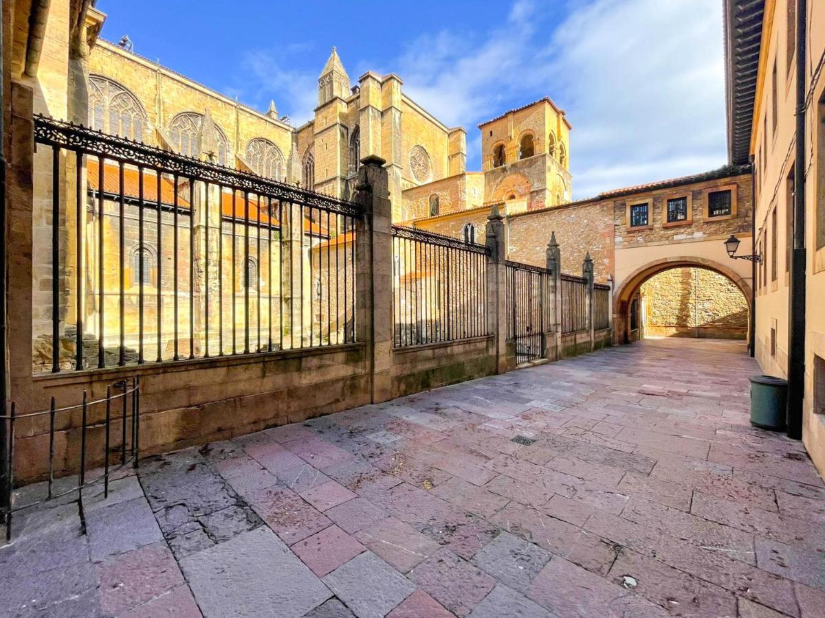 San Isidoro Coliving Hotel Oviedo Exterior photo